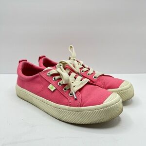 Cariuma Women’s Size 8 OCA Low Canvas Sneaker in Pink Lemonade